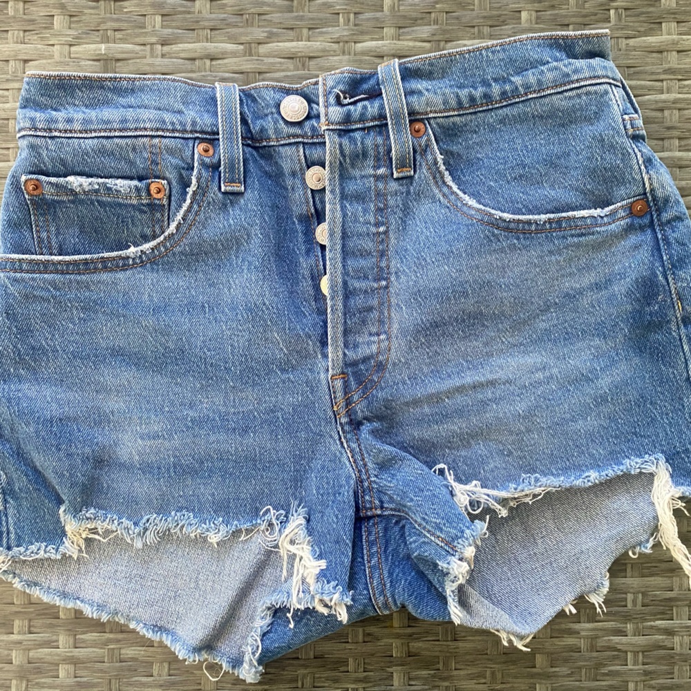 Levi 501 button fly shorts